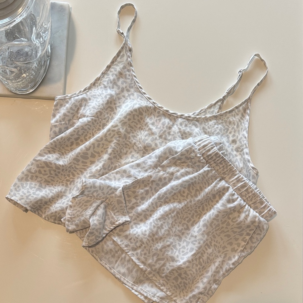 Colsie: Women's Leopard Print Satin Cami and Shorts Pajama Set - Gray XS